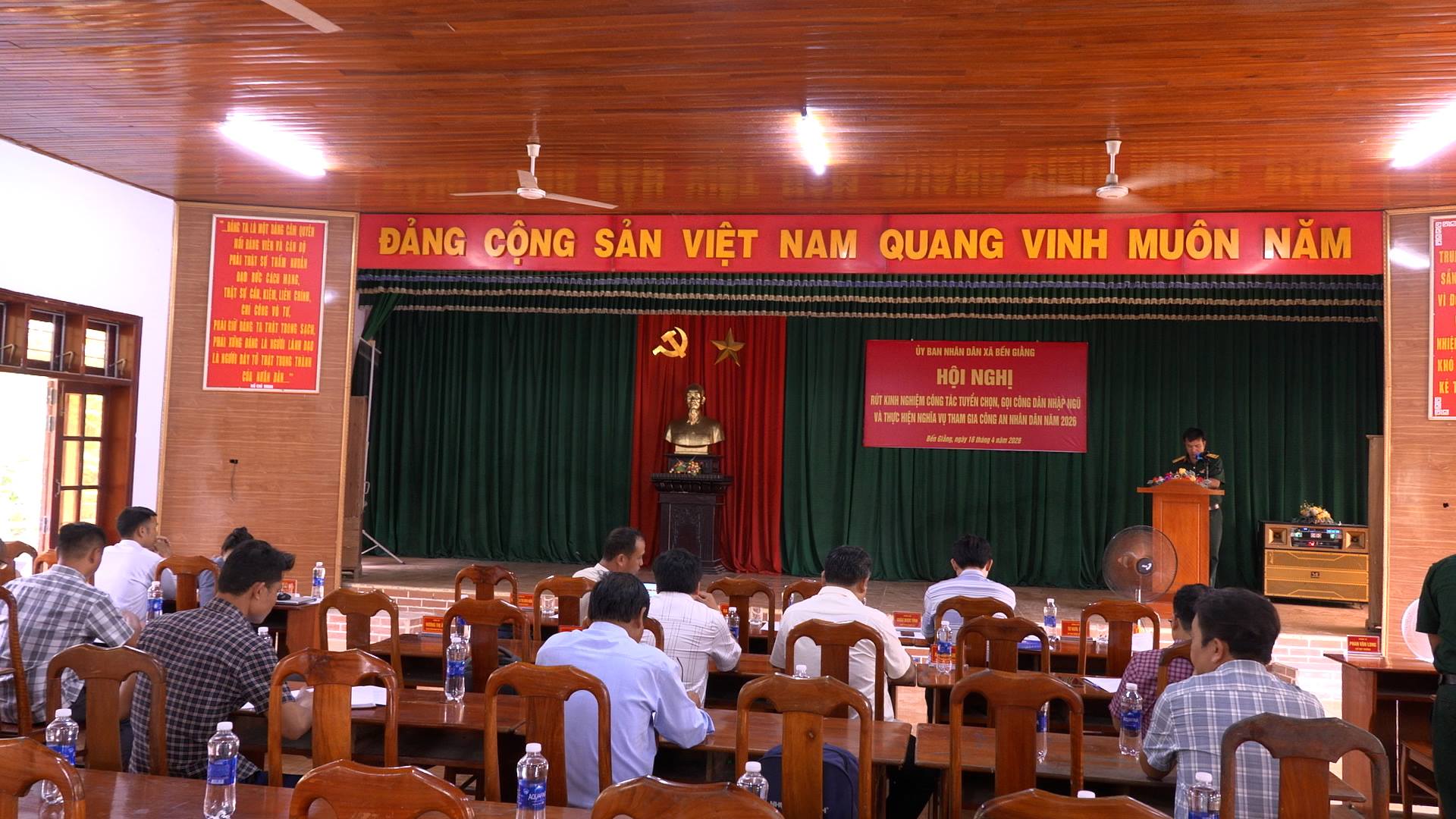 anh tin bai